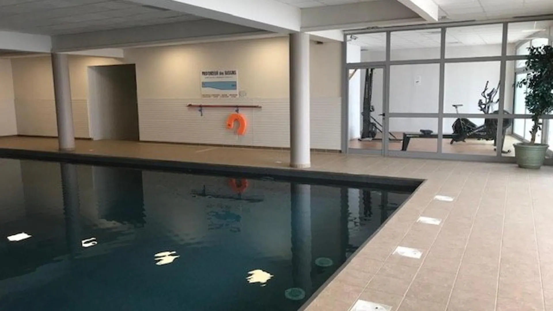 Charmant Studio Cabine 4 Pers - Parking, Piscine, Fitness, Proche Pistes - Fr-1-404-313 Bagnères-de-Bigorre Appartement